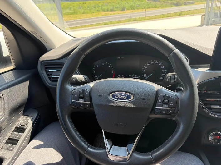 Ford Kuga Kuga III 2020 1.5 ecoblue Titanium 2wd 120cv auto - immagine 4