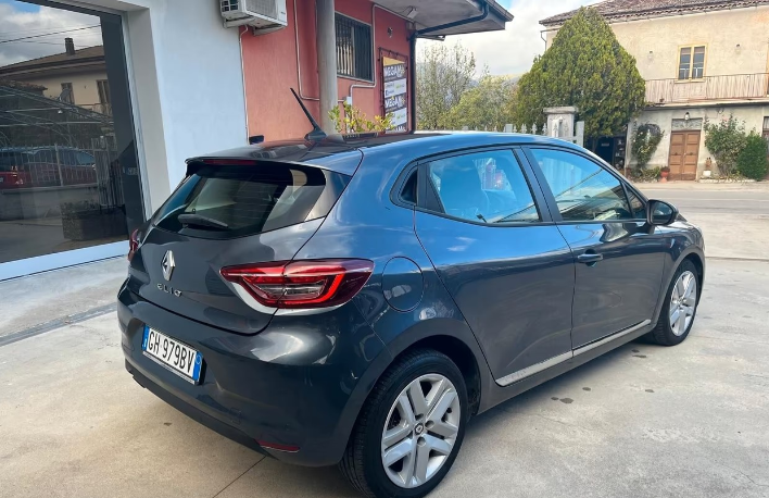 Renault Clio TCe 100 CV GPL 5 porte Business - immagine 10