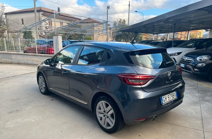 Renault Clio TCe 100 CV GPL 5 porte Business - immagine 12