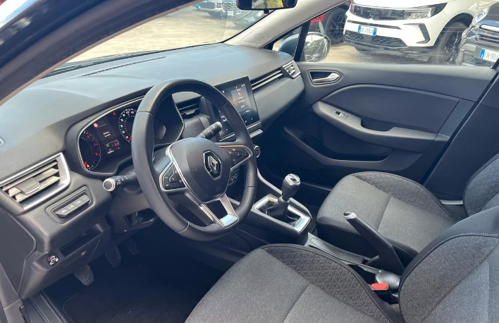 Renault Clio TCe 100 CV GPL 5 porte Business - immagine 6