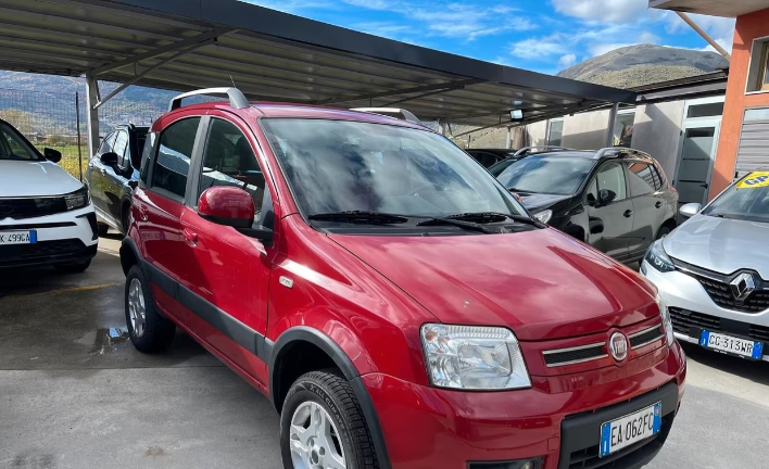 Fiat Panda 1.3 MJT 16V 4x4 Climbing - immagine 13