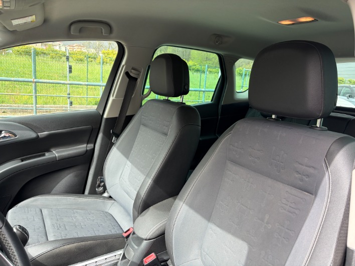 Opel Meriva II 2014 1.4 t Innovation (cosmo) Gpl-tech 120cv - immagine 13