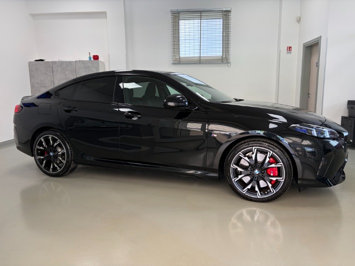 BMW 218 Serie 2 F74 Gran Coupe 218d Gran Coupe MSport Pro auto - immagine 10