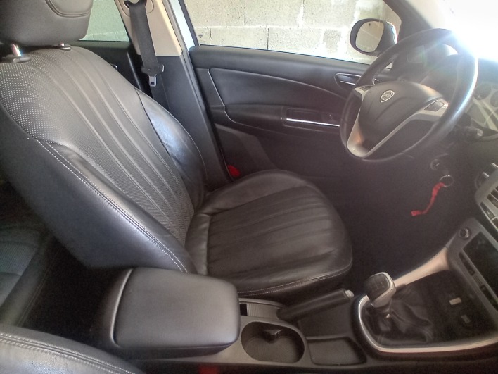 Lancia delta 1.4 T-jet GPL - immagine 5