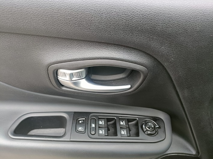 JEEP RENEGADE 1.3 T4 IBRIDO - immagine 13