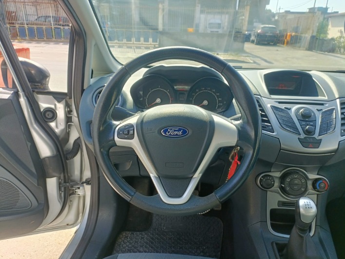 FORD FIESTA 1.4 TDCI PLUS - immagine 10