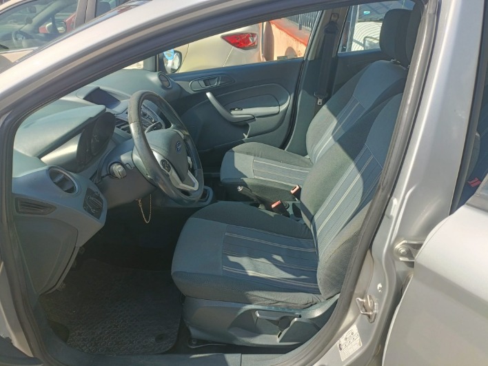 FORD FIESTA 1.4 TDCI PLUS - immagine 6