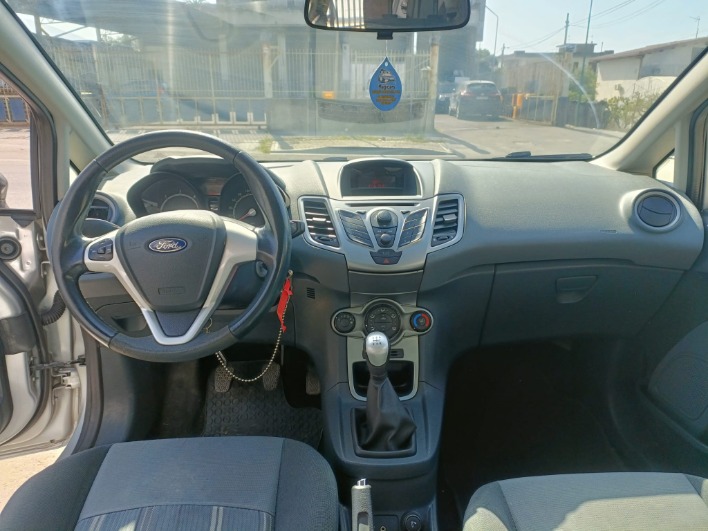 FORD FIESTA 1.4 TDCI PLUS - immagine 8