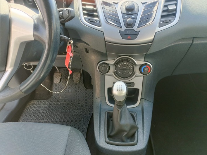 FORD FIESTA 1.4 TDCI PLUS - immagine 12