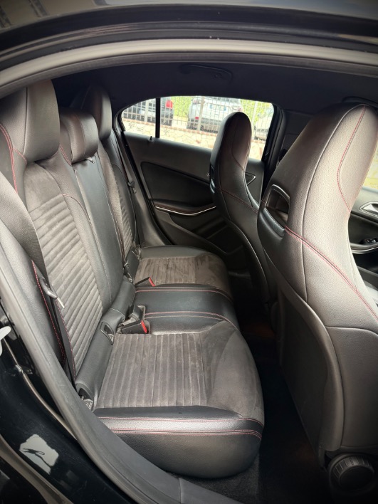 Mercedes-Benz A-Klasse A 180 CDI Premium AMG - immagine 11