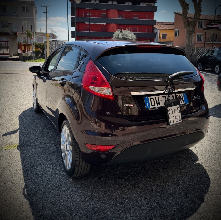 Ford Fiesta 1.4 TDCi Titanium - immagine 3