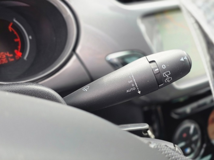 CITROEN C3 1.0 68CV BENZ NAV SENS FULL - 2015 - immagine 16