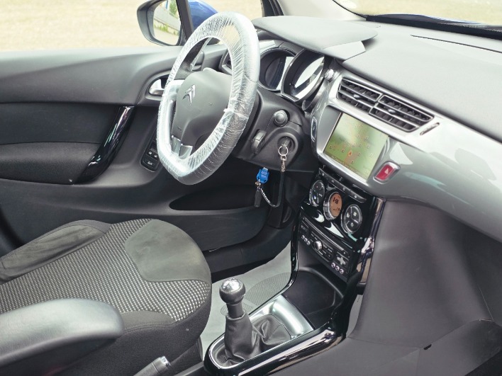 CITROEN C3 1.0 68CV BENZ NAV SENS FULL - 2015 - immagine 23