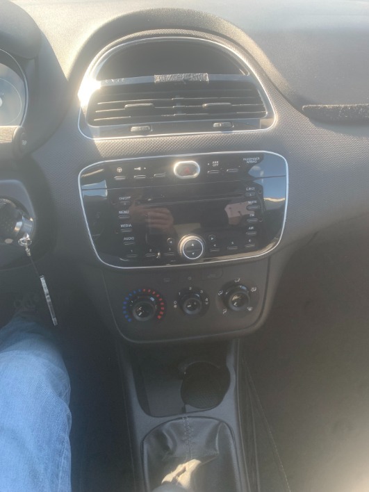 Fiat Punto EVO 1.3 Mj 75cv - immagine 7