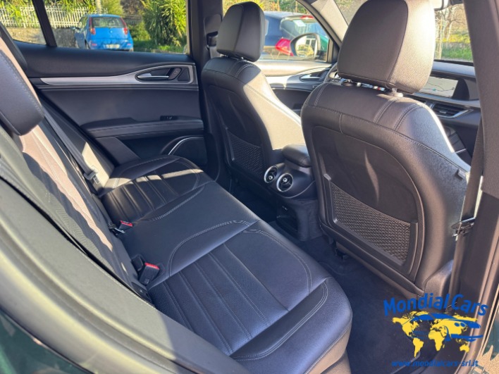 Alfa Romeo Stelvio 10/2021 2.2 t Veloce Q4 210cv auto - immagine 13