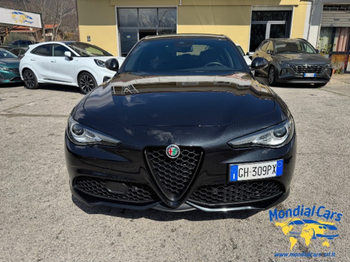 Alfa Romeo Giulia 12/2021 2.2 t Veloce Q4 210 cv auto - immagine 2