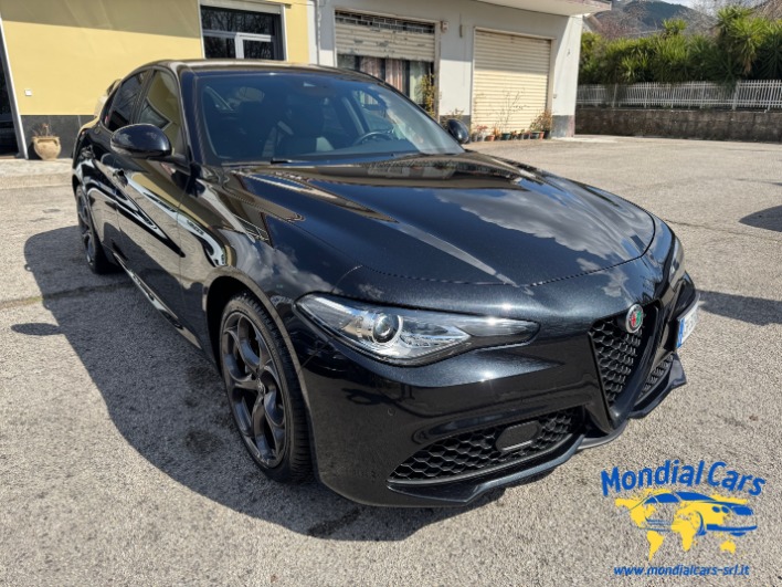 Alfa Romeo Giulia 12/2021 2.2 t Veloce Q4 210 cv auto - immagine 3