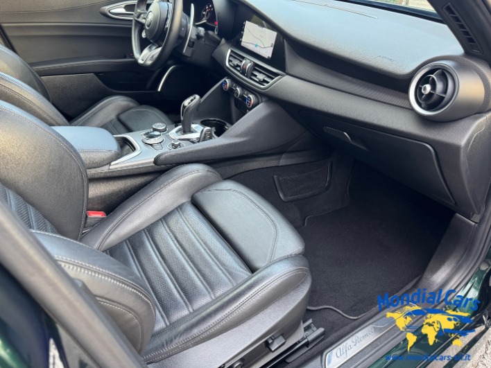 Alfa Romeo Giulia Giulia 2021 2.2 t Veloce Q4 210 cv auto - immagine 13