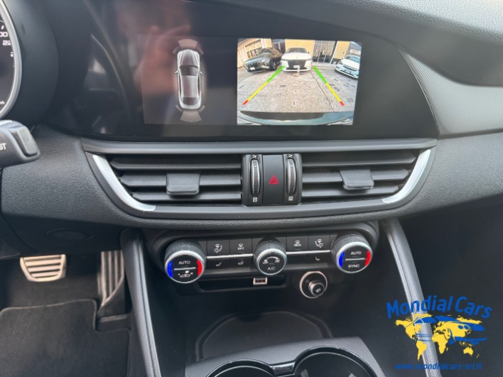 Alfa Romeo Giulia Giulia 2021 2.2 t Veloce Q4 210 cv auto - immagine 15