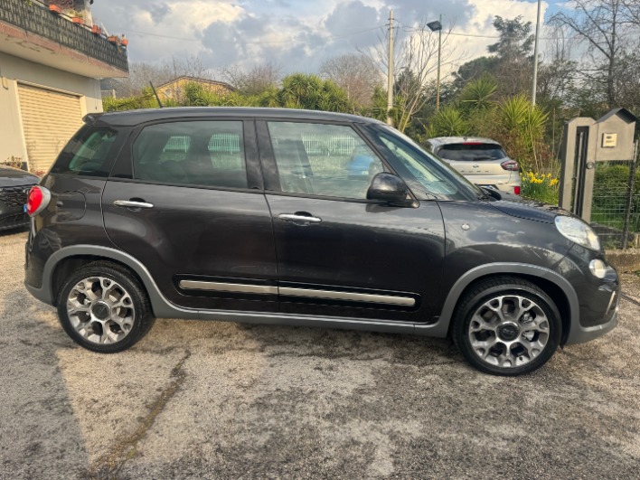 Fiat 500L 2016 1.6 mjt Trekking 120cv Euro 6 - immagine 4