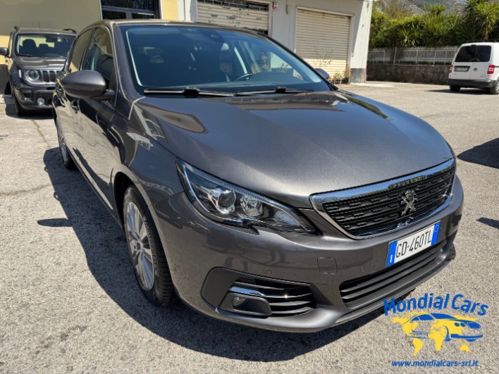 Peugeot 308 II 2018 5p 1.5 bluehdi Active Business 12/2020 - immagine 3