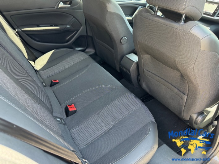 Peugeot 308 II 2018 5p 1.5 bluehdi Active Business 12/2020 - immagine 15