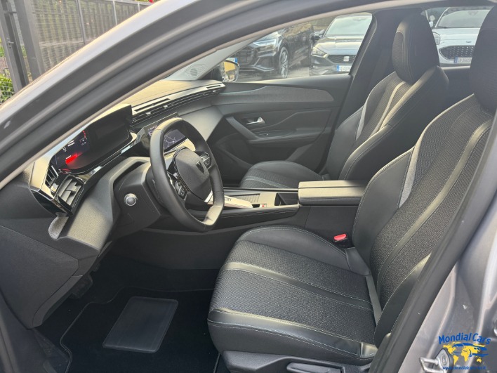 Peugeot 308 III 2022 SW SW 1.5 bluehdi Allure s - immagine 10