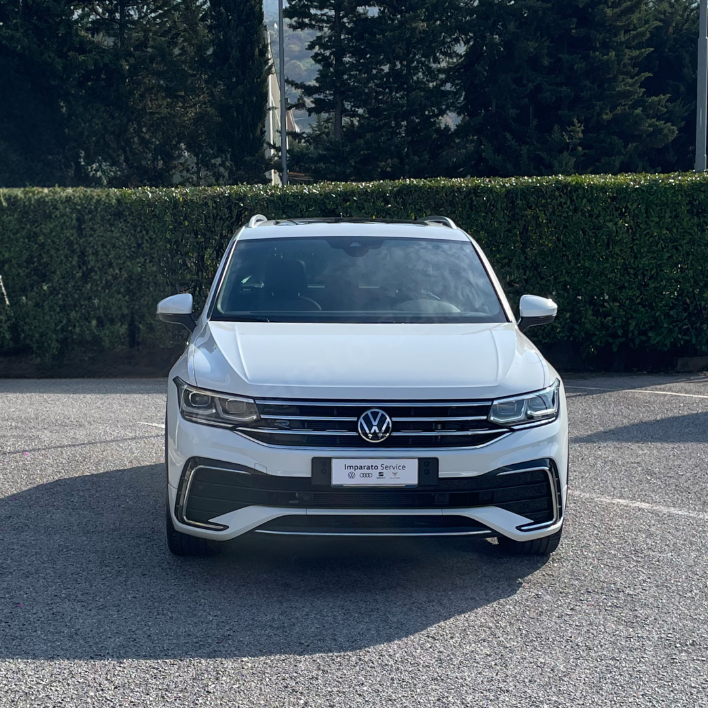 Volkswagen Tiguan 1.5 TSI DSG R-Line 110KW/150CV - immagine 1