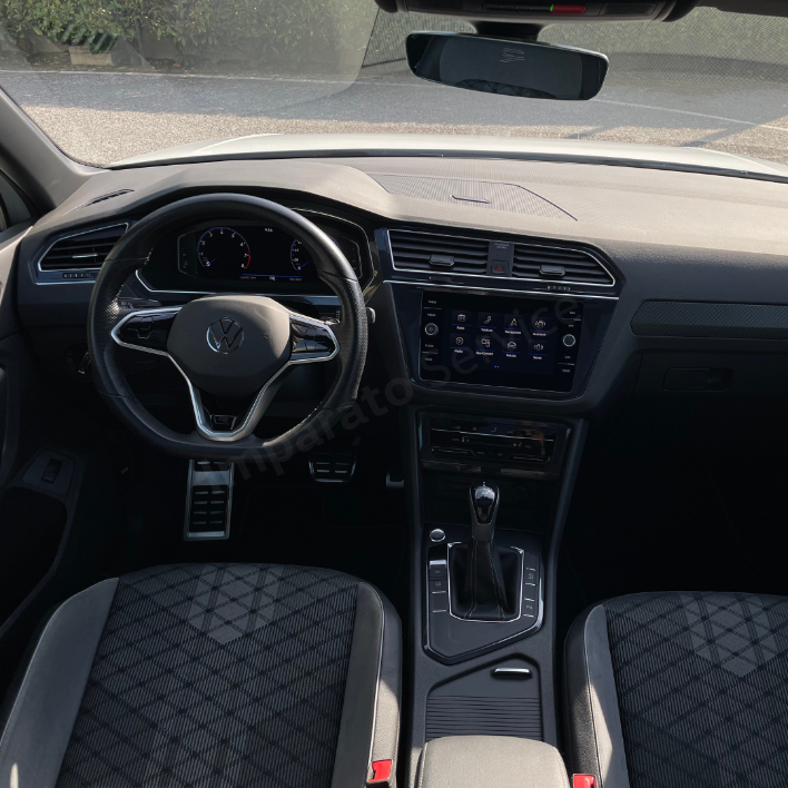 Volkswagen Tiguan 1.5 TSI DSG R-Line 110KW/150CV - immagine 8
