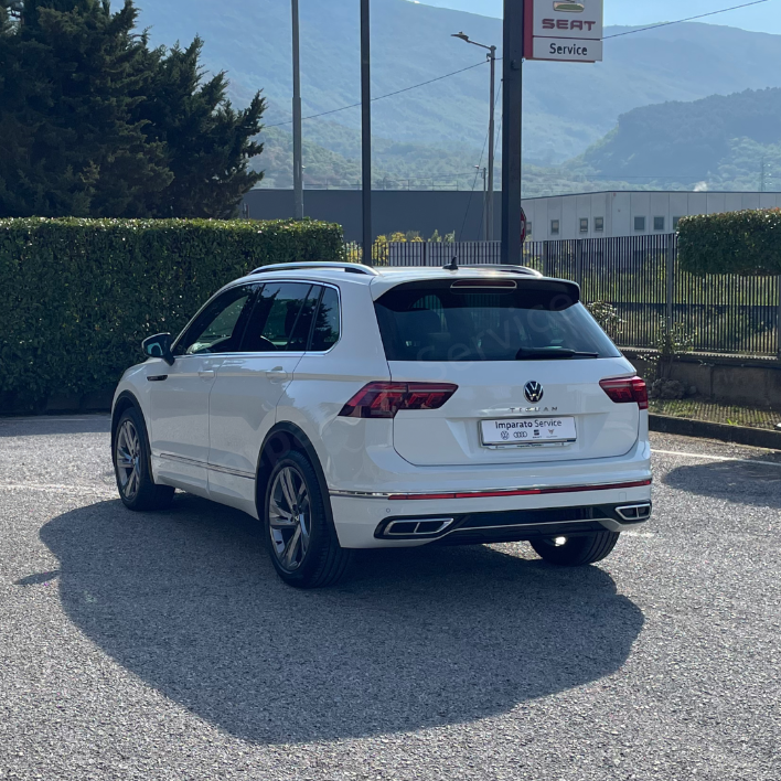 Volkswagen Tiguan 1.5 TSI DSG R-Line 110KW/150CV - immagine 5