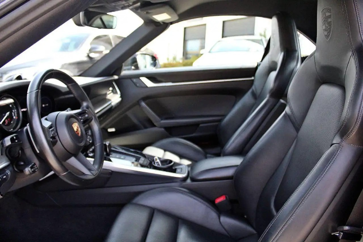 Porsche 992 911 Carrera Cabrio 3.0 4S auto - immagine 4