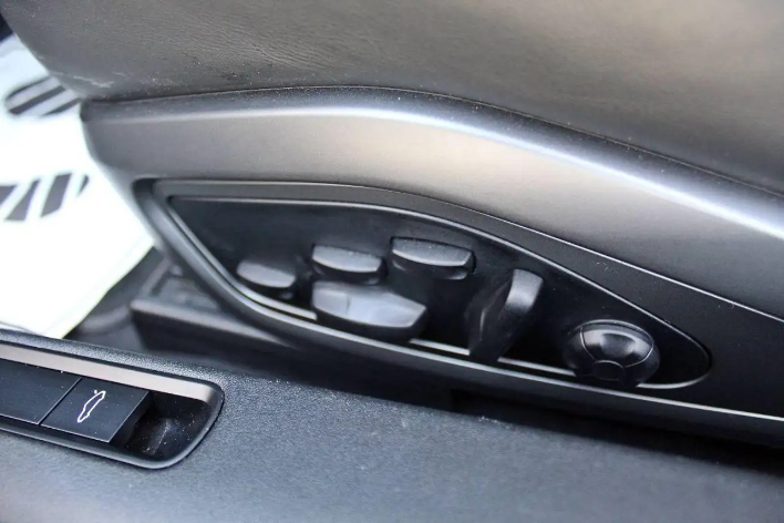 Porsche 992 911 Carrera Cabrio 3.0 4S auto - immagine 3