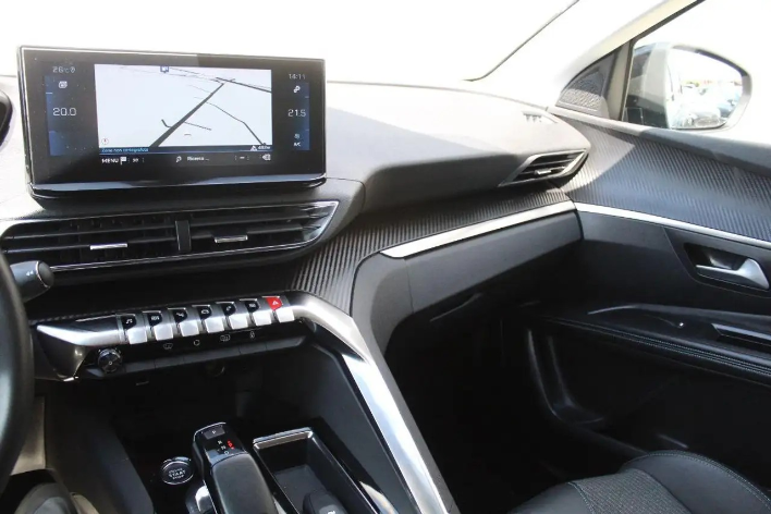 Peugeot 3008 BlueHDi 130 EAT8 S&S Business - immagine 4