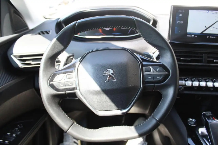 Peugeot 3008 BlueHDi 130 EAT8 S&S Business - immagine 5