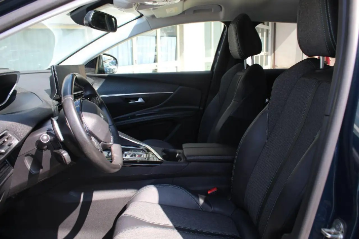 Peugeot 3008 BlueHDi 130 EAT8 S&S Business - immagine 7