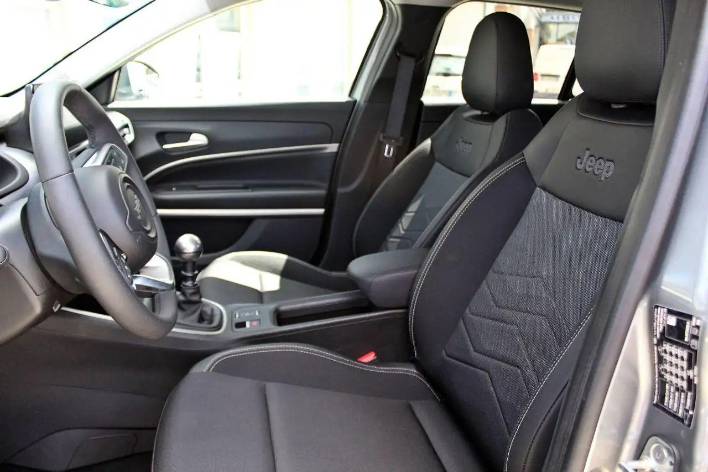 Jeep Avenger 1.2 Turbo 100 CV Summit - immagine 7