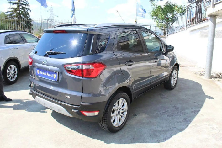 Ford EcoSport 1.0 EcoBoost 125 CV Titanium S - immagine 12