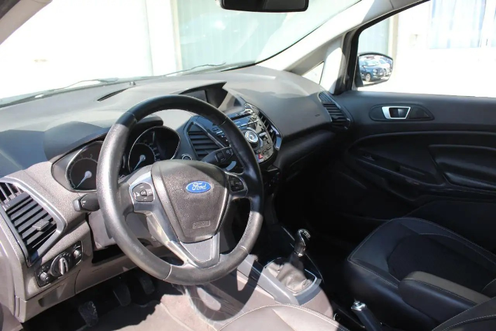 Ford EcoSport 1.0 EcoBoost 125 CV Titanium S - immagine 6