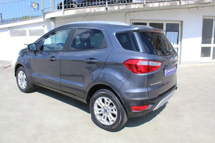Ford EcoSport 1.0 EcoBoost 125 CV Titanium S - immagine 10