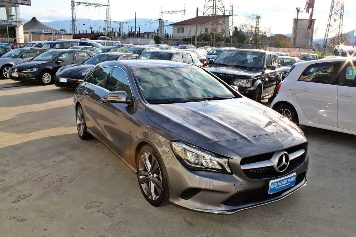 Mercedes-Benz CLA 200 d S.W. 4Matic Automatic Premium - immagine 1