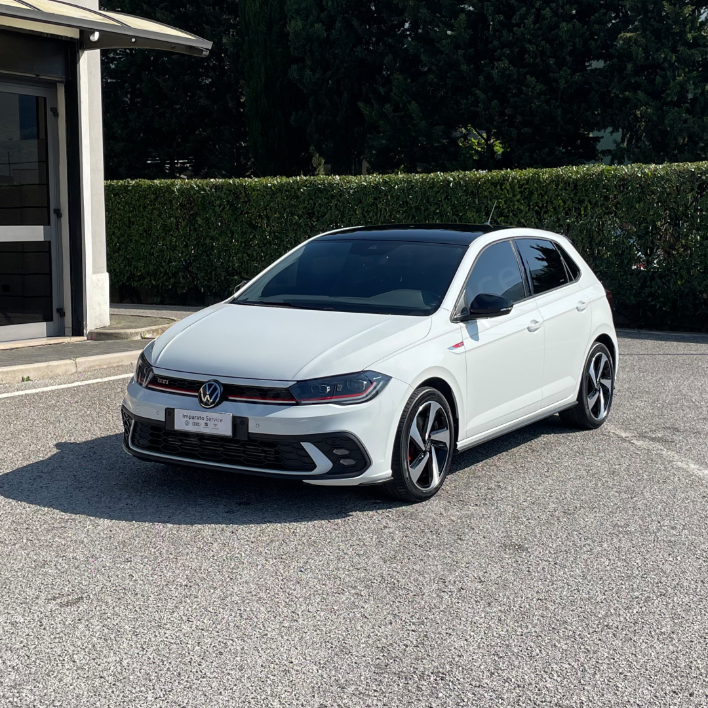 Volkswagen Polo 2.0 TSI GTI DSG 152KW/207CV - immagine 2
