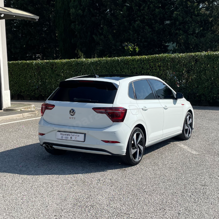 Volkswagen Polo 2.0 TSI GTI DSG 152KW/207CV - immagine 5