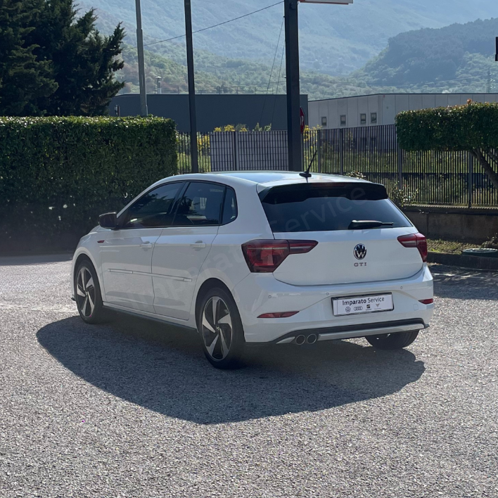 Volkswagen Polo 2.0 TSI GTI DSG 152KW/207CV - immagine 6