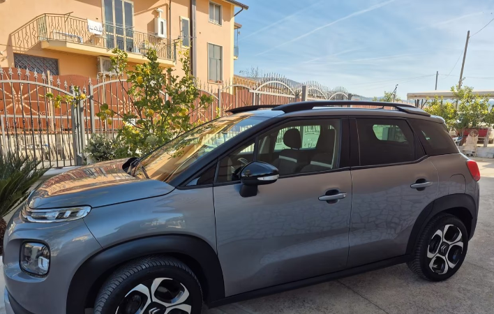 Citroen C3 Aircross BlueHDi 100 S&S Live - immagine 1