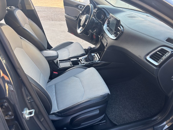 Kia XCeed 1.6 CRDi 115 CV Style - 2021 - immagine 15