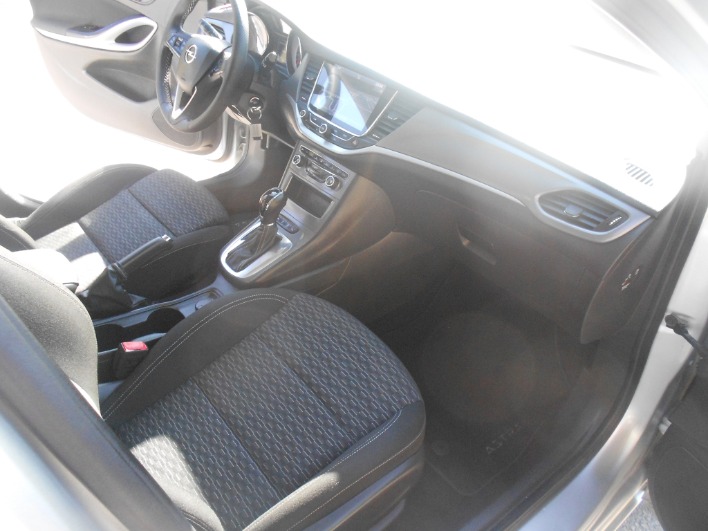 ASTRA S.W.(my'20)1.6cdti(STRAFULL,C.A.,NAVI,SENSORI)E6D-TEMP,136cv - immagine 2