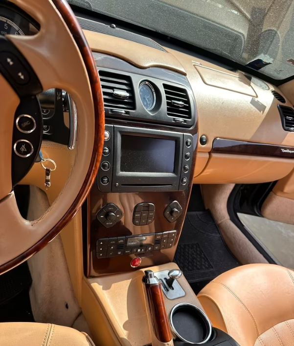 Maserati Quattroporte 4.2 V8 - immagine 10