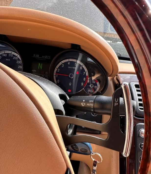 Maserati Quattroporte 4.2 V8 - immagine 15