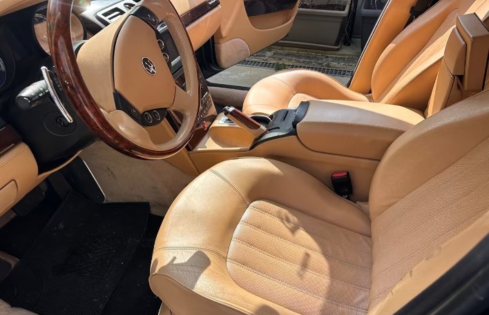 Maserati Quattroporte 4.2 V8 - immagine 8