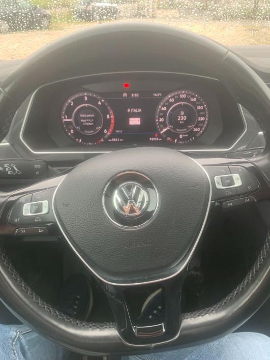 Volkswagen Tiguan RLine 1.6 TDI 116 CV - immagine 4